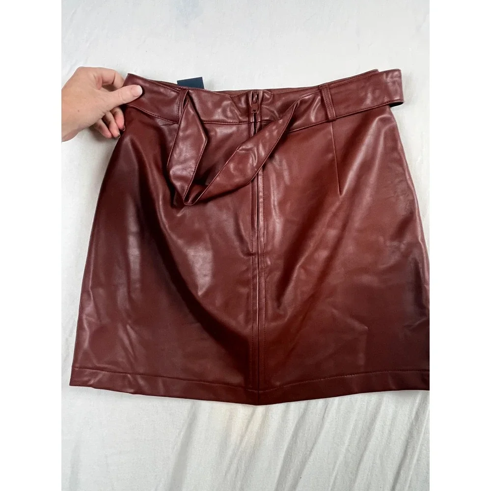 Abercrombie & Fitch Vegan Leather Mini‎ Skirt Burgundy Brown Button Front Small